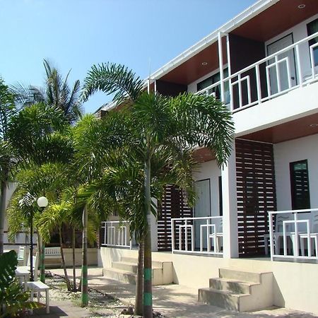 Sea Beach Koh Larn 2 Hotel Bagian luar foto