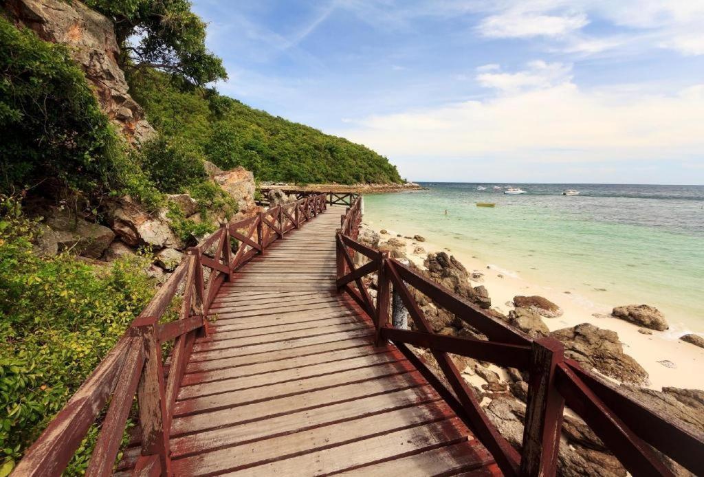Sea Beach Koh Larn 2 Hotel Bagian luar foto