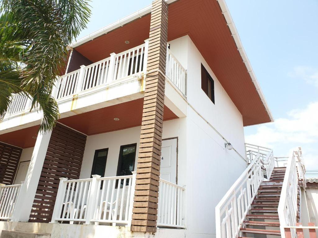 Sea Beach Koh Larn 2 Hotel Bagian luar foto