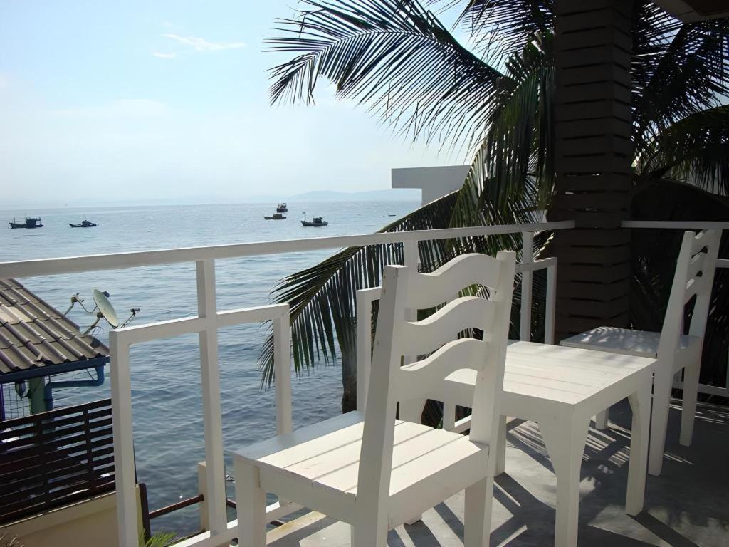 Sea Beach Koh Larn 2 Hotel Bagian luar foto